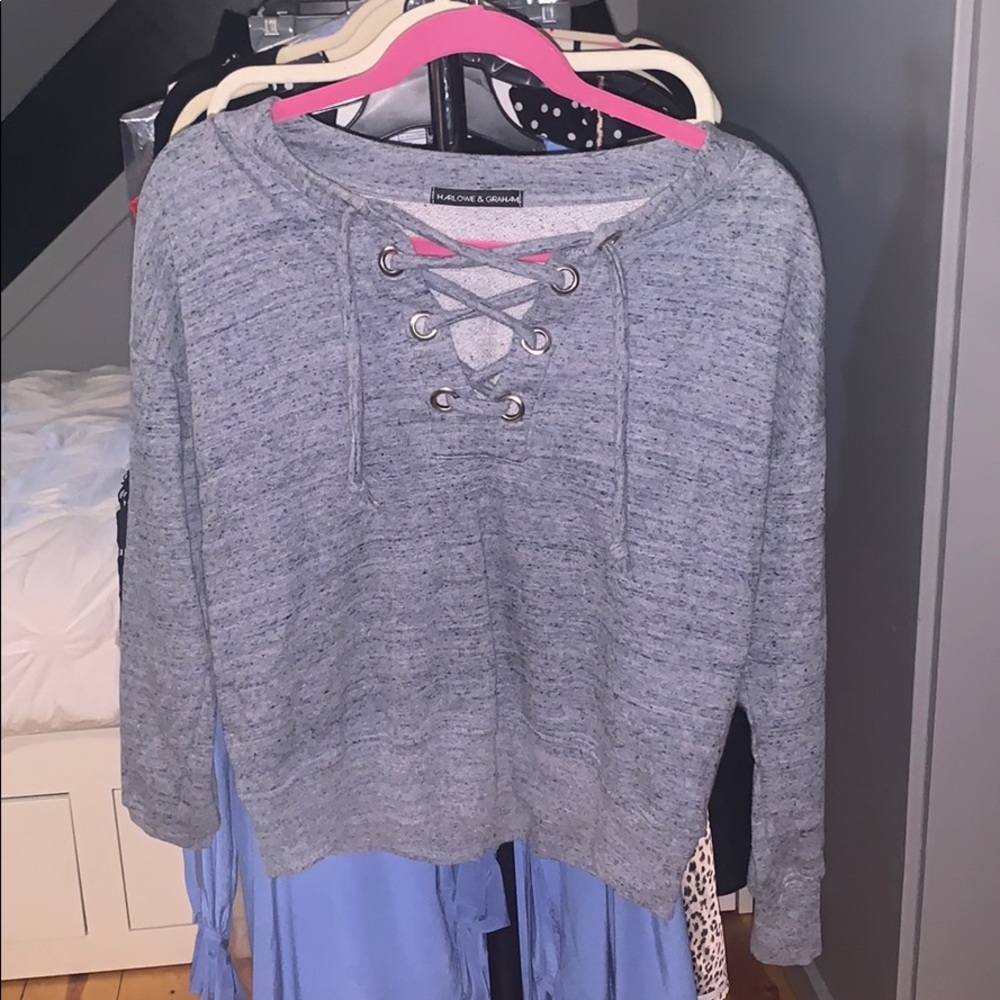 Tie long sleeve